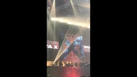 ️️[VK][180527] MONSTA X fancam Ending @ THE 2nd WORLD TOUR 'THE CONNECT' in Seoul D-2