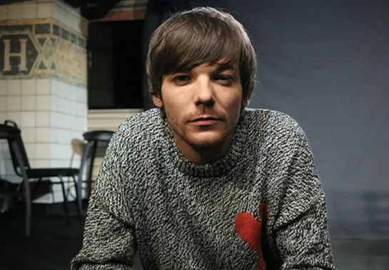 AMA: Louis Tomlinson gets personal answering questions from the Louies [RUS SUB]