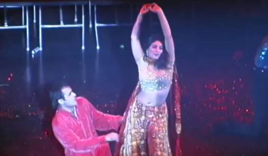 Akshaye Khanna & Twinkle Khanna performance