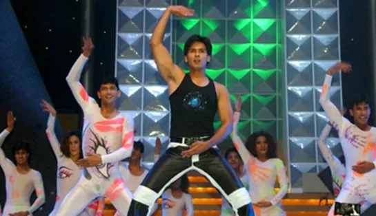 Shahid Kapoor performance 2004