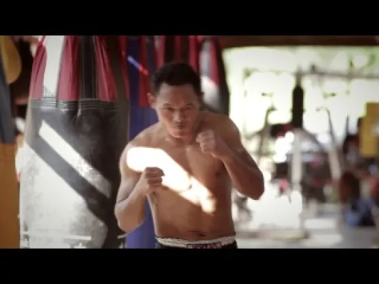 Saenchai POWER TRAINING for Yokkao Extreme 2013