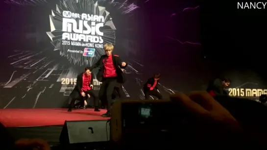 [VK] [02.12.15] Monsta X - Hero @ Mnet Asian Music Awards 2015 Red Carpet