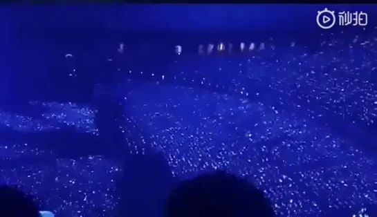 ㅇ♡ㄷ - 181130 Shappiere Blue ocean shinning and blinking beautifully 💙💙💙 #SUPERJUNIOR #SS7inJAPAN