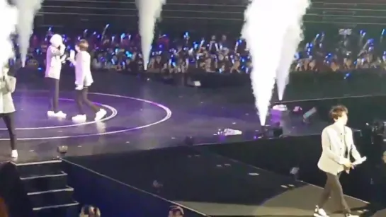 180401 Yesung Fog Machine @ SS7 Taiwan