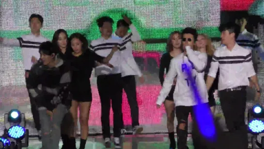 Super Junior - Gangnam K-Pop Festival 04.10.2015 (fancam)