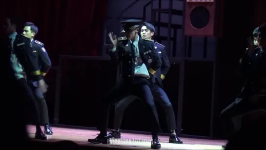 Police hongbodan Musical Healing Concert - Dance East Sea (Donghae) 12.12.2015 (fancam)