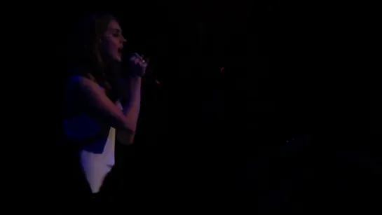 Lana Del Rey – Born To Die / Blue Jeans (Live @ «The Troubadour»)