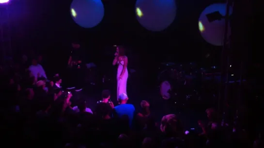 Lana Del Rey – You Can Be The Boss (Live @ «The Troubadour»)