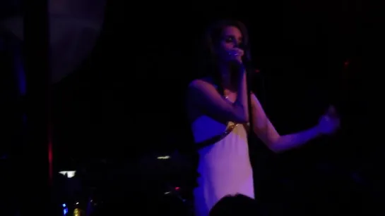 Lana Del Rey – You Can Be The Boss / Off To The Races (Live @ «The Troubadour»)