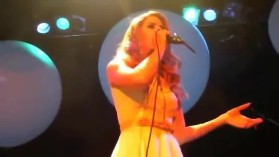 Lana Del Rey – Born To Die (Live @ «Bowery Ballroom»)