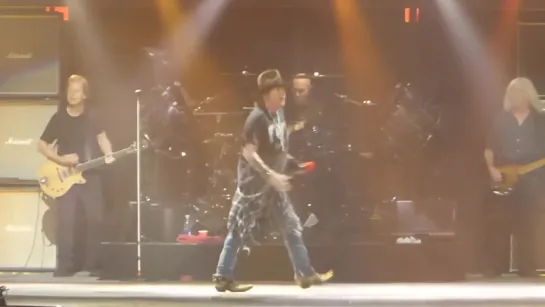 AC/DC feat. Axl Rose - 2016-09-17 @ The Verizon Center, Washington DC