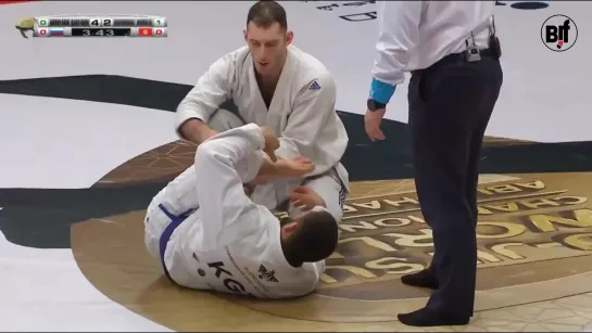 Абдулбари Гусейнов vs Абдурахман Муртазалиев  Final JU-JITSU WORLD CHampionship 2019