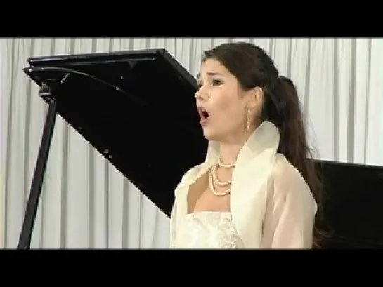 Olga Peretyatko - sings Corinna from Viaggio a Reims Rossini