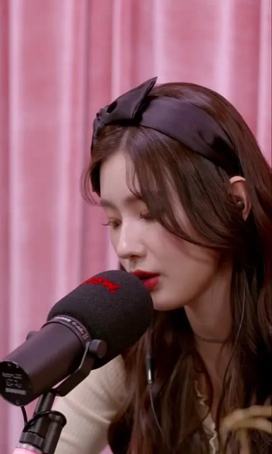 210309 Miyeon - Gossip Idle EP5 @ Radio (Host)