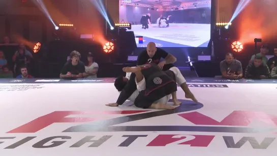 Raphael Carneiro vs John Schell loop choke SOTN  #f2win 175