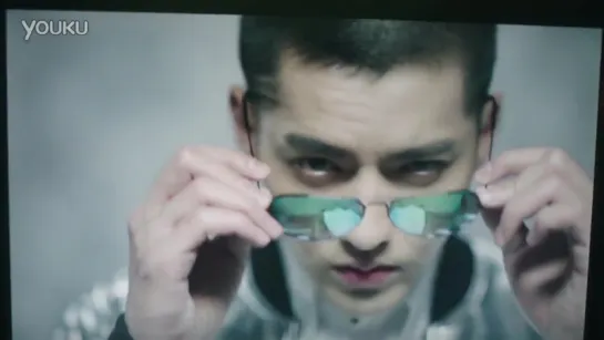 [CF] 160421 Kris Wu for RayBan (45s) @ Wu Yi Fan