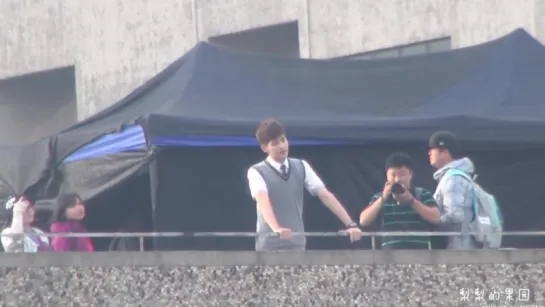 [FANCAM] 150516 Wu Yi Fan @ SYSH Filming