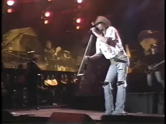 Guns N' Roses - Live at Farm Aid festival, Hoosier Dome, Indianapolis, USA, 07.04.1990