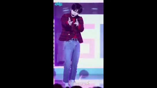 161015 Taemin Focused 1of1 @ Music Core