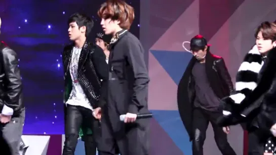 [FANCAM] 141220 Action @ 2014 SAF (Soonyoung Focused)