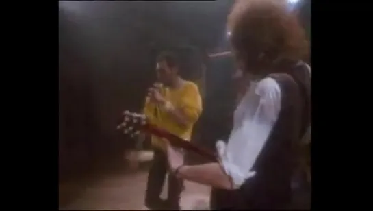 *QUEEN* - Headlong