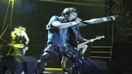 Iron Maiden - Wrathchild (feat. Bruce Dickinson) (2001) (Official Live Video)