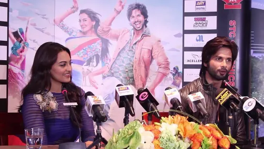 'R...RAJKUMAR' promotions in Dubai - Shahid Kapoor and Sonakshi Sinha