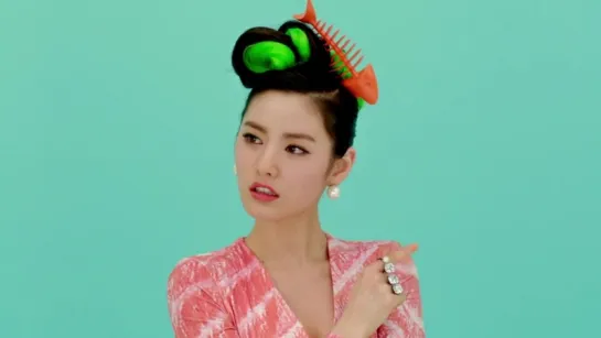 [MV] ORANGE CARAMEL 까탈레나(Catallena) Music video - YouTube[via torchbrowser.com]