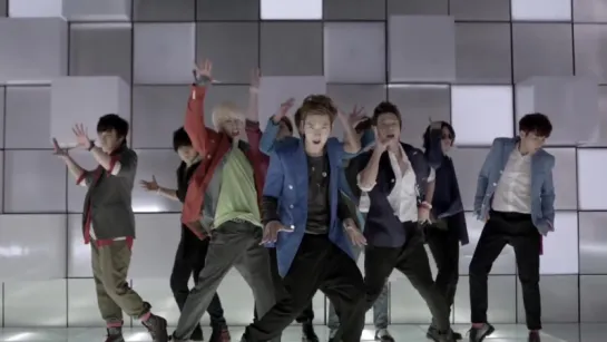 Super Junior 슈퍼주니어_Mr.Simple_MUSICVIDEO - YouTube[via torchbrowser.com]