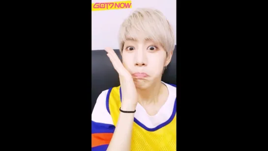 [VIDEO] 150721 Mark @ Official Facebook Update