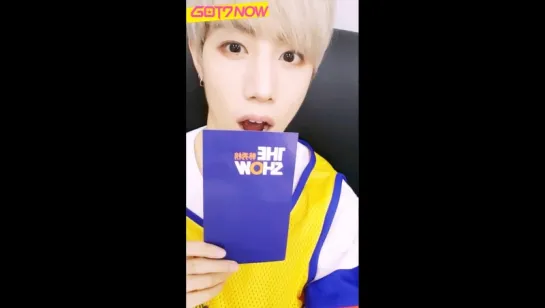 [VIDEO] 150721 Mark @ Official Facebook Update