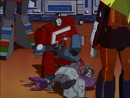 The Transformers (G1) - 3x01 - The Five Faces of Darkness Pt1