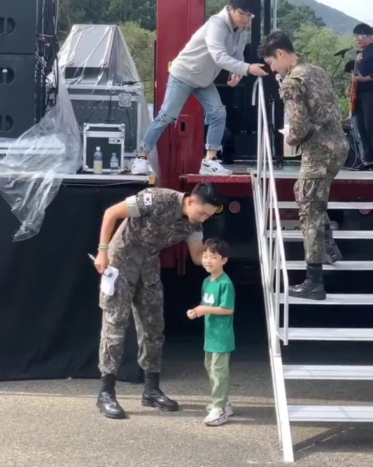 (48) Lee Jung Shin ~ Ground Army Festival 2019