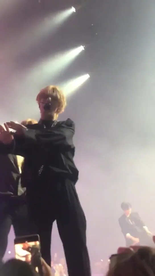 [fancam][28.08.2019] Idol Live x I Log U Concert MONSTA X - Rodeo (Minhyuk focus)