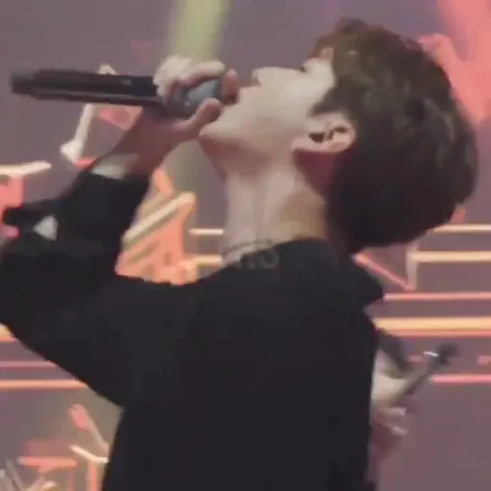 [fancam][28.08.2019] Idol Live x I Log U Concert MONSTA X - Rodeo (Kihyun focus)