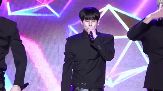 [fancam][11.05.2019] Iseul Live Festival 2019 - Play it cool  (JOOHEON FOCUS)