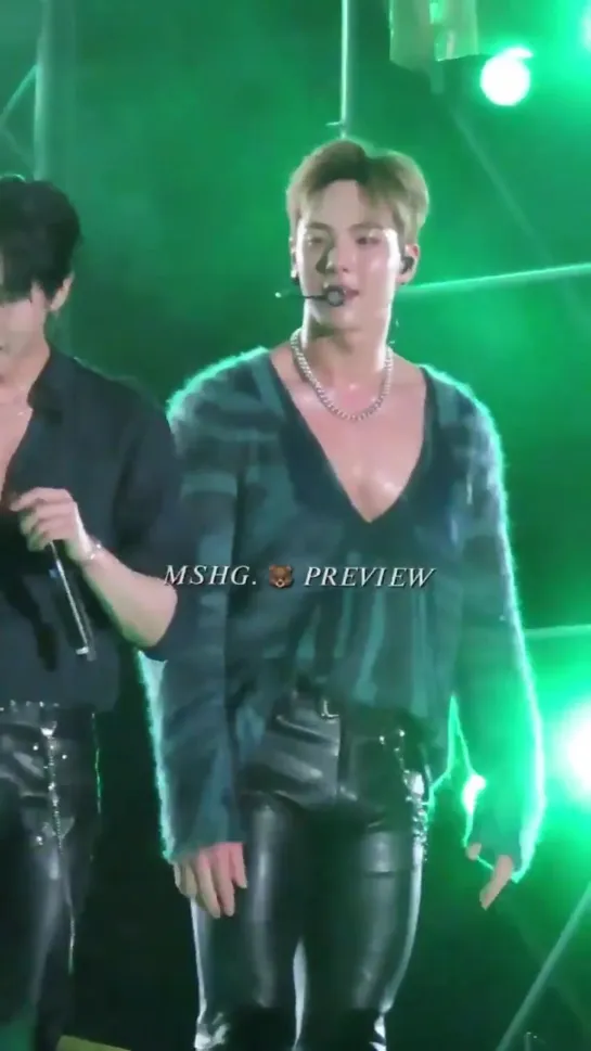 [fancam][11.05.2019] Iseul Live Festival 2019 (Shownu Focus)