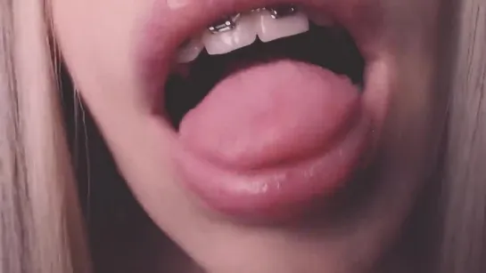 АСМР ликинг лица 🥺👅Liking face Asmr ..