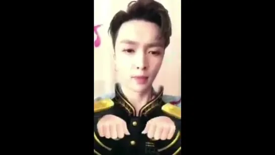 171007 EXO Lay Yixing @ Yixing's Weibo Story