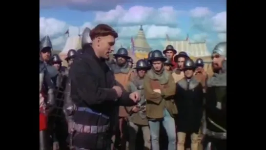 Henry V / «Генрих V» (Великобритания, 1944) — речь короля перед битвой при Азенкуре