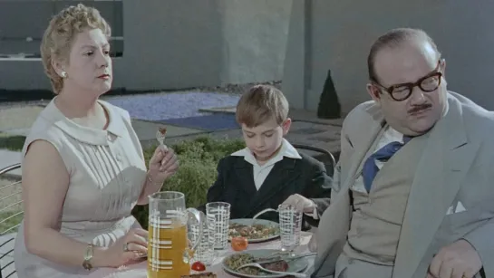 Мой дядюшка / Mon oncle (1958) комедия дети в кино Режиссер: Жак Тати /Jacques Tati