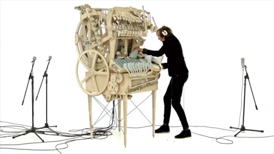 Wintergatan - Marble Machine (music instrument using 2000 marbles)