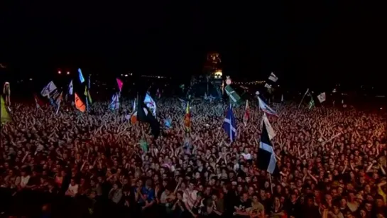 Coldplay – The Scientist (Live From Glastonbury Festival, 2005)