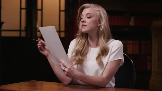 Natalie Dormer читает отрывок из Harry Potter A History of Magic