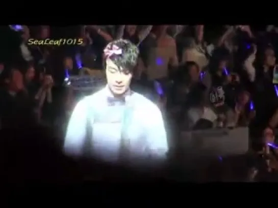 Super Junior - DoReMi, White Christmas, Dancing Out, SS4  Shanghai 14.04.2012