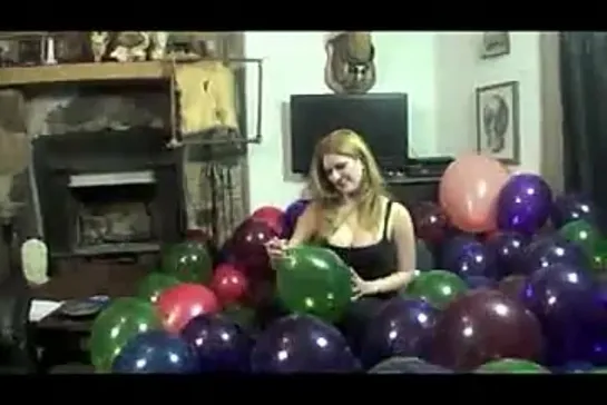 CIG pop balloons girls