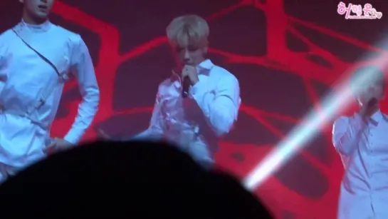 [VK][160518] MONSTA X fancam - Hero (Wonho focus) @ Showcase 'LOST'