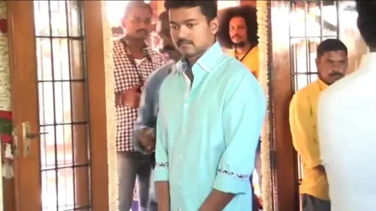 Vijay. Poojai Movie Theri.