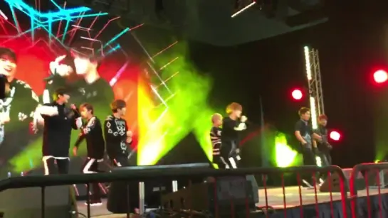 [VK] [06.12.2015] Monsta X - Rush Fanmeeting in Singapore