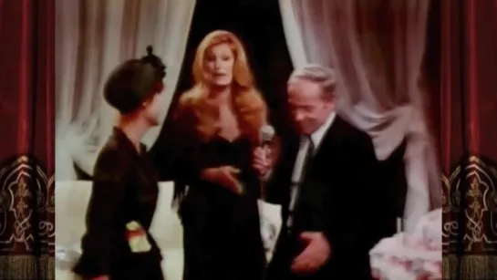 Dalida in Comme sur des roulettes ~ 1976 ( P. Lamorozo montages )